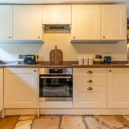 Stunning 2 Bed Cotswold Cottage Winchcombe Exterior photo
