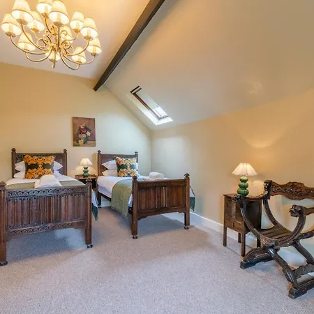 Stunning 2 Bed Cotswold Cottage Winchcombe Exterior photo