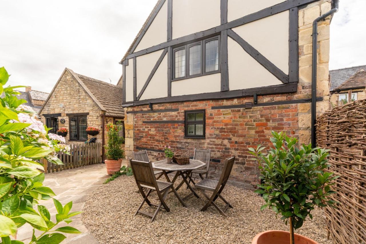 Stunning 2 Bed Cotswold Holiday home
