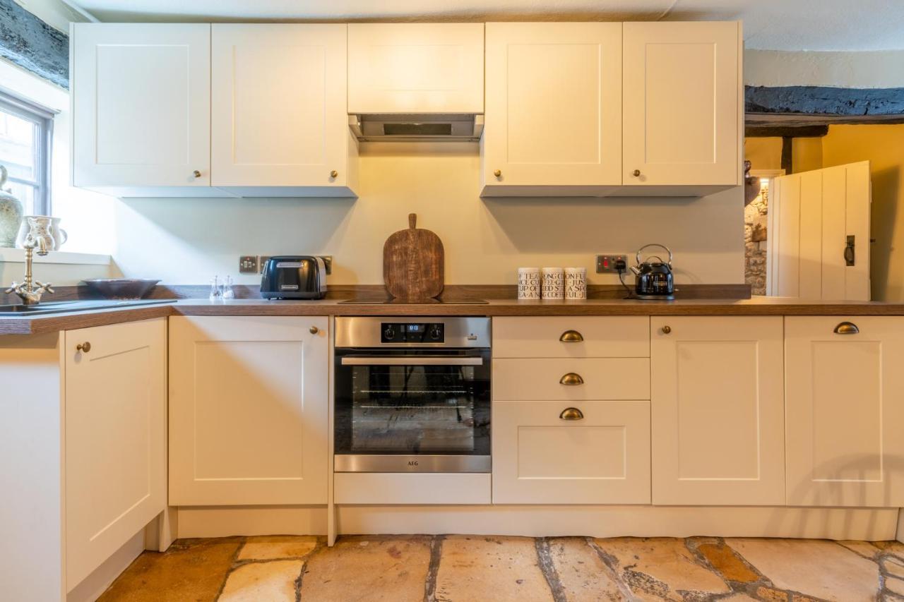 Stunning 2 Bed Cotswold *